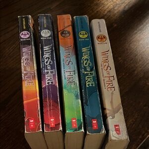 Scholastic Wings of Fire Book Set 1 thru 5